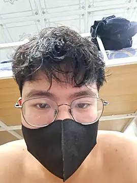 Snapshot of Gwencloudy chatting on February 2026 04:10:02 AM Gwencloudy online show from February 2026 04:10:02 AM