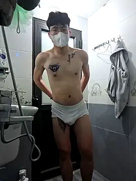 Gwencloudy online show from March 2026 03:59:01 PM