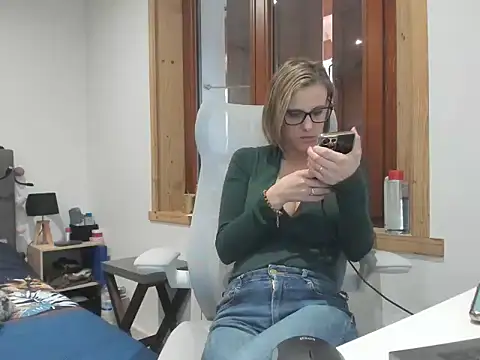 Madame Callie online show from March 2026 01:39:02 PM