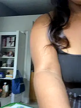 Snapshot of babygirllove8 chatting on November 2025 10:48:01 PM babygirllove8 online show from November 2025 10:48:01 PM