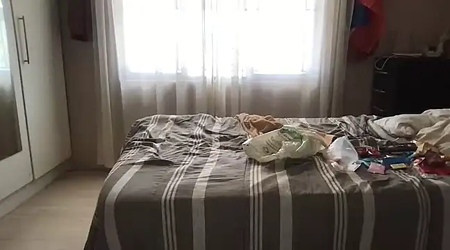 Snapshot of BigAssEnergy101 chatting on December 2024 10:50:01 AM BigAssEnergy101 online show from December 2024 10:50:01 AM