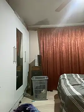 Snapshot of BigAssEnergy101 chatting on January 2025 09:39:01 PM BigAssEnergy101 online show from January 2025 09:39:01 PM