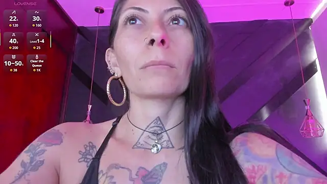 Snapshot of dark_gotica chatting on November 2025 07:23:02 PM dark gotica online show from November 2025 07:23:02 PM