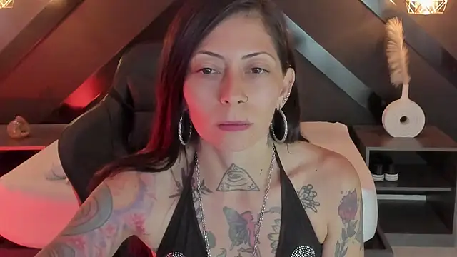 Snapshot of dark_gotica chatting on March 2026 07:09:01 PM dark gotica online show from March 2026 07:09:01 PM