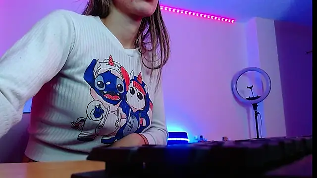 Niky 777 online show from March 2025 04:45:02 PM