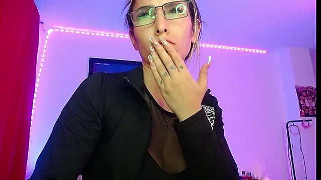 Niky 777 online show from September 2025 11:48:02 PM