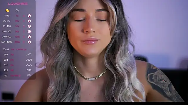 AishaCarter online show from September 2025 06:08:02 PM