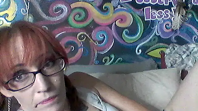 4EyedSluttyGinger online show from May 2026 11:32:01 PM