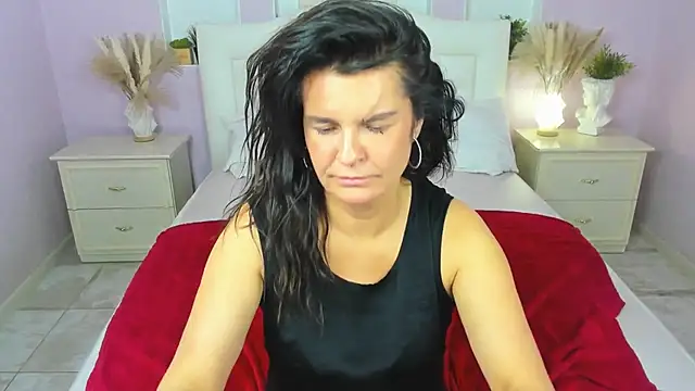 AerysMitch online show from October 2025 08:29:02 PM