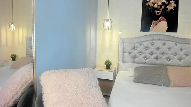 ayshel   online show from January 2025 05:41:02 AM