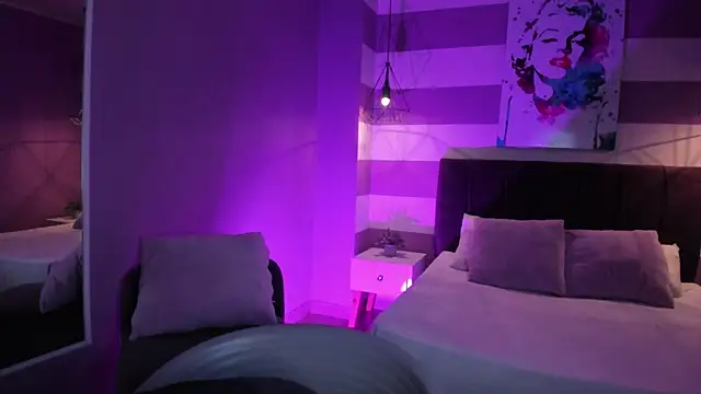 ayshel   online show from January 2025 04:09:01 AM