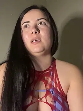 Snapshot of xocrybaby chatting on February 2025 02:31:01 AM xocrybaby online show from February 2025 02:31:01 AM