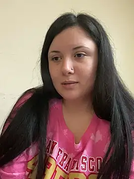 Snapshot of xocrybaby chatting on March 2025 09:05:02 PM xocrybaby online show from March 2025 09:05:02 PM