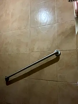 Snapshot of xocrybaby chatting on September 2025 12:16:01 PM xocrybaby online show from September 2025 12:16:01 PM