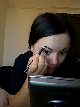 Snapshot of xocrybaby chatting on September 2025 02:39:02 PM xocrybaby online show from September 2025 02:39:02 PM