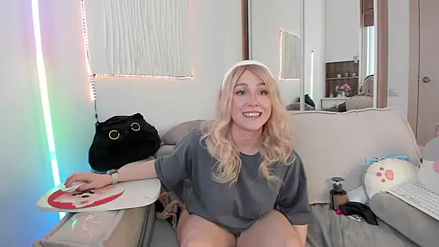 CarolMay online show from March 2026 11:37:01 AM