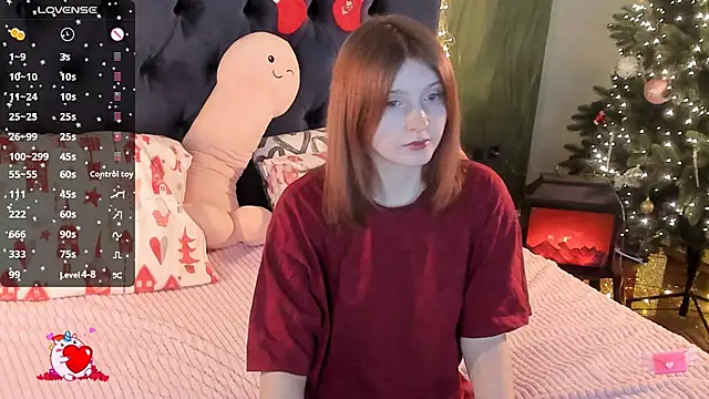 Snapshot of AliceLanley chatting on February 2026 11:24:01 AM AliceLanley online show from February 2026 11:24:01 AM