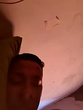 Snapshot of jhonjhon2131 chatting on November 2025 07:02:02 PM jhonjhon2131 online show from November 2025 07:02:02 PM