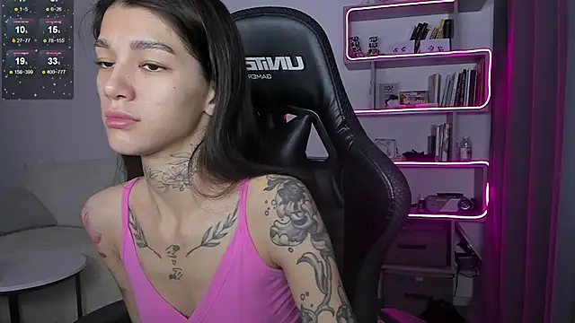 vinkitinkii online show from December 2024 05:49:02 AM