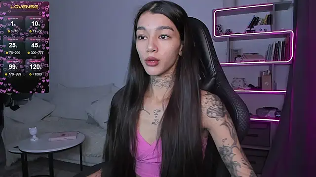 vinkitinkii online show from December 2024 06:56:01 AM