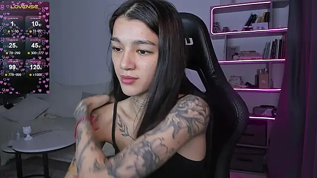 vinkitinkii online show from December 2024 07:26:02 AM