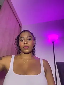 charlotteeruss online show from June 2026 07:17:01 AM