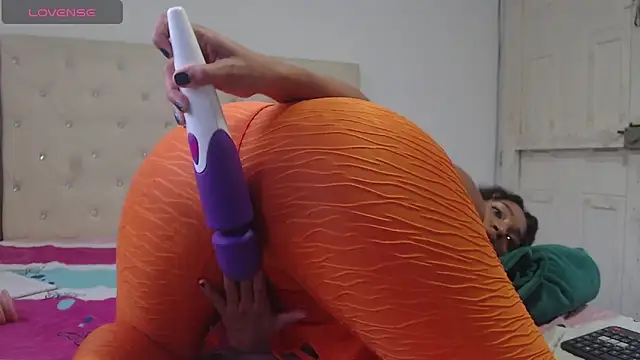 Snapshot of melisacruzz chatting on December 2024 10:27:02 PM melisacruzz online show from December 2024 10:27:02 PM