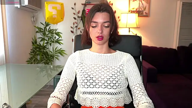 olivia jeas online show from April 2026 09:28:02 PM