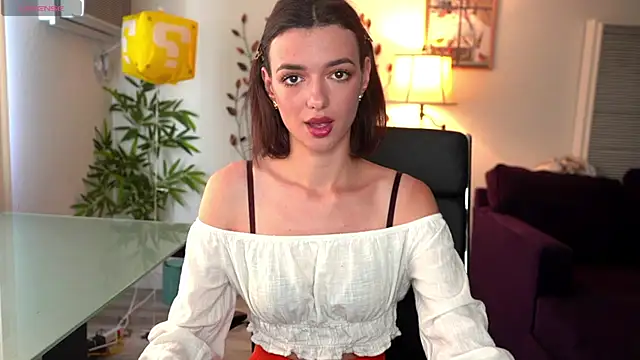 olivia jeas online show from May 2026 09:31:02 PM