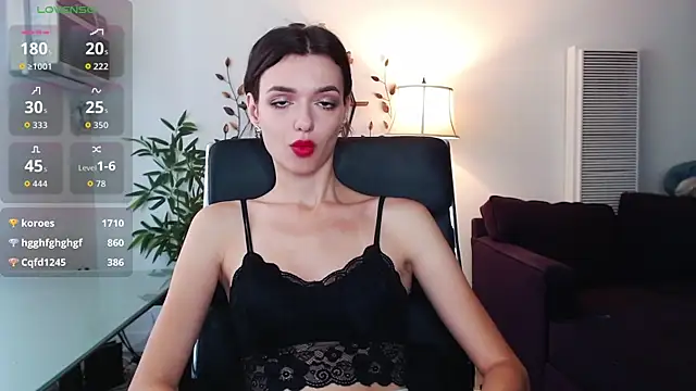 olivia jeas online show from July 2026 08:05:01 PM