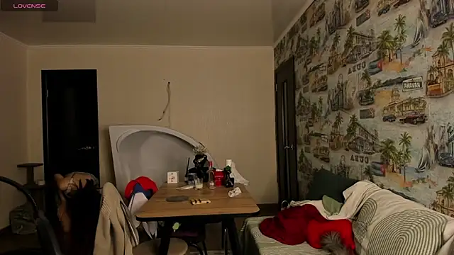 LeyylaStoone online show from March 2026 11:00:01 PM