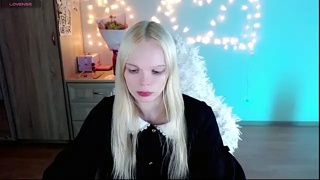 Emily Nyaffee online show from March 2025 03:31:01 PM