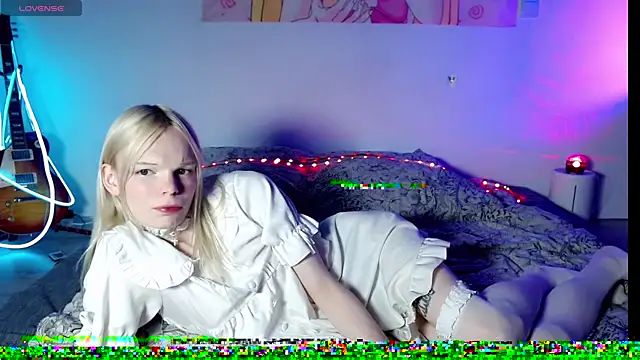 Emily Nyaffee online show from July 2026 04:37:02 PM