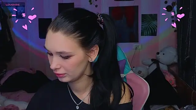 Snapshot of Amanda_Tender chatting on September 2025 10:10:02 PM Amanda Tender online show from September 2025 10:10:02 PM