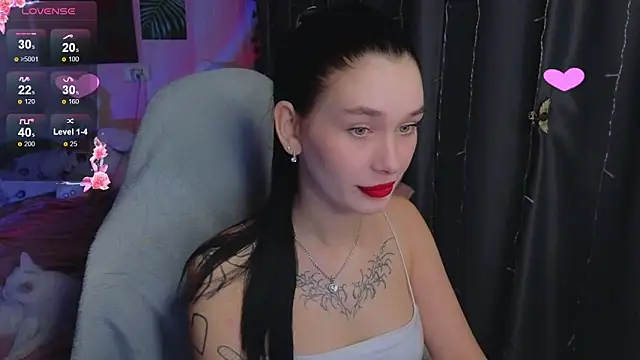 Snapshot of Amanda_Tender chatting on November 2025 10:14:01 PM Amanda Tender online show from November 2025 10:14:01 PM