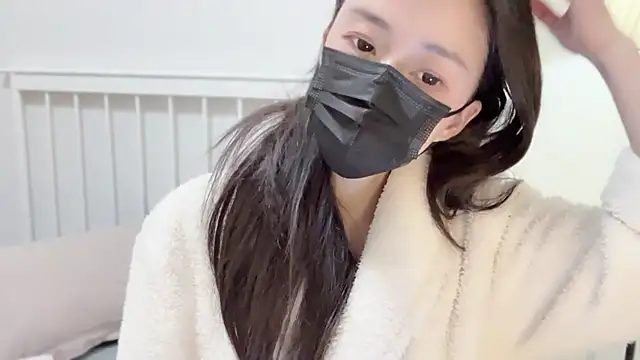 A-xena online show from January 2025 02:25:01 PM