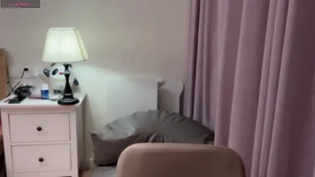 A-xena online show from January 2025 01:13:02 PM