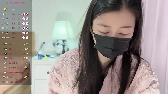 A-xena online show from January 2025 01:53:02 AM