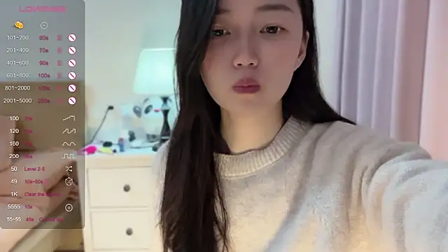 A-xena online show from January 2025 02:39:01 AM