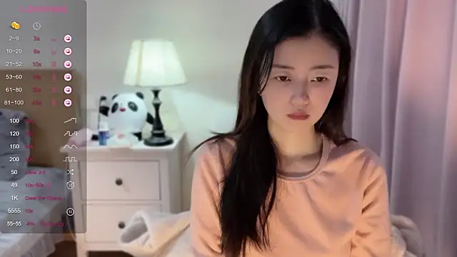 A-xena online show from February 2025 01:58:01 AM