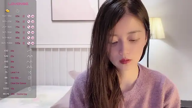 A-xena online show from March 2025 02:02:02 PM