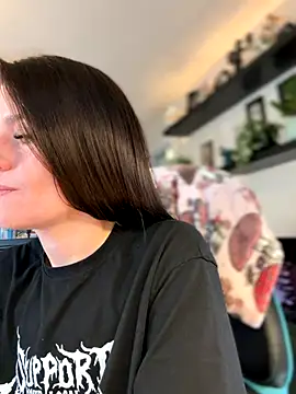 LadyLena1 online show from October 2025 06:06:01 PM