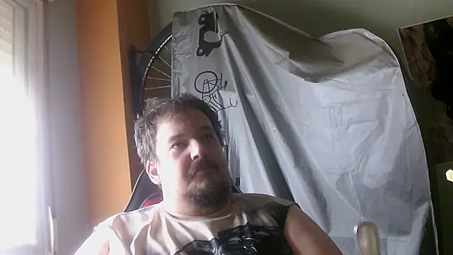 porkorossy online show from May 2026 07:04:02 AM