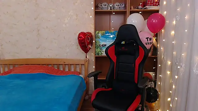 JuicyJess online show from February 2025 08:00:01 PM