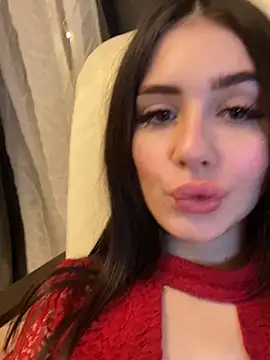 Snapshot of SofiaLaLight chatting on December 2024 06:01:02 PM SofiaLaLight online show from December 2024 06:01:02 PM