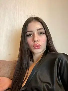 Snapshot of SofiaLaLight chatting on February 2025 09:16:01 AM SofiaLaLight online show from February 2025 09:16:01 AM