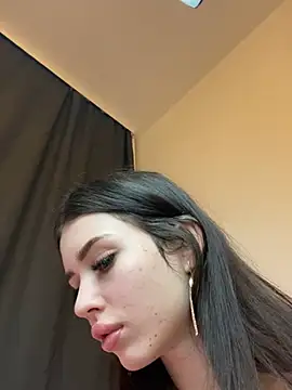 Snapshot of SofiaLaLight chatting on February 2025 02:27:02 PM SofiaLaLight online show from February 2025 02:27:02 PM