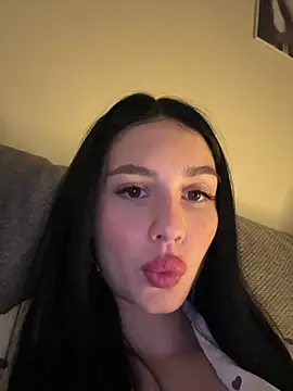 Snapshot of SofiaLaLight chatting on January 2026 04:11:01 PM SofiaLaLight online show from January 2026 04:11:01 PM