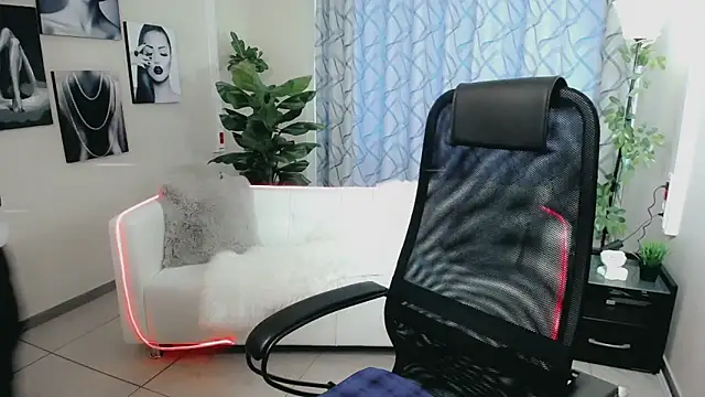 Favorite 0 online show from September 2025 01:11:02 PM