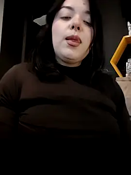 Chubbygrl20 online show from November 2025 12:43:01 AM